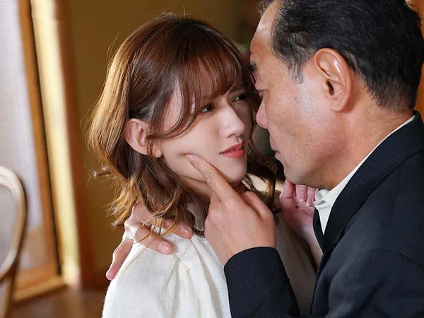 emifukuda sex Chị gái bị bắt bán thân trả nợ cho cậu em trai vay nợ bọn xã hội đen